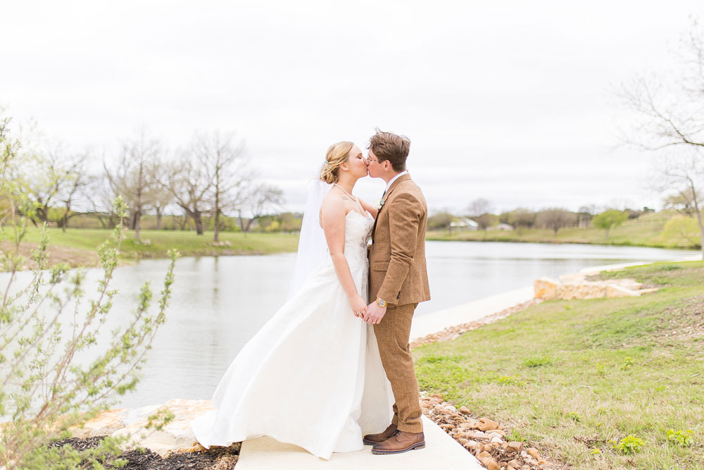 Sendera Springs Wedding